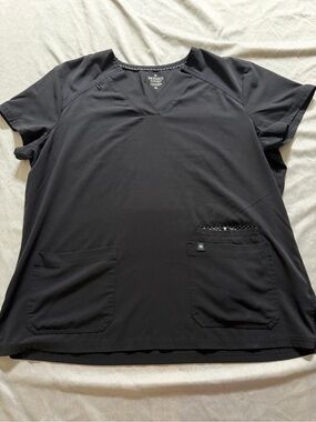 Beyond Scrubs Black Stretch Scrub Top XL V-Neck Medical Uniform